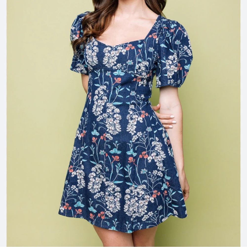 En Saison Opal Mini Dress in Denim Floral in Blue, Size M, NWT